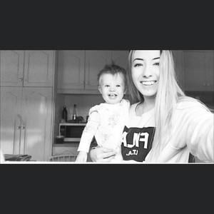 Meet your Posher, Nakea